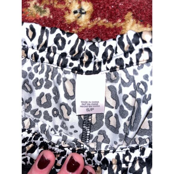 Victoria’s Secret Leopard Print Satin Sleep Shorts with Lace Trim – Size Small - Picture 1 of 7